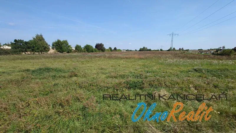 Prodej stavebního pozemku 1726 m²